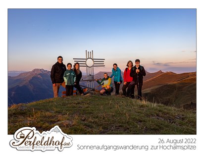Wanderurlaub - Infopoint - Sonnenaufgangswanderung zur Hochalmspitze im August 2023 - Ferienwohnungen Perfeldhof