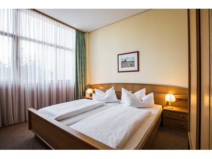 Wanderurlaub - Deutschland - Zimmerbeispiel Doppelzimmer Weinzierl im AktiVital Hotel - AktiVital Hotel 