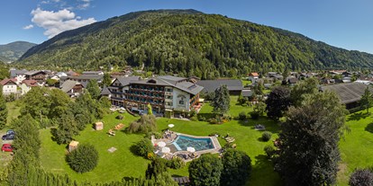 Wanderurlaub - Pools: Außenpool nicht beheizt - Kärnten - Familiengut Hotel Burgstaller
