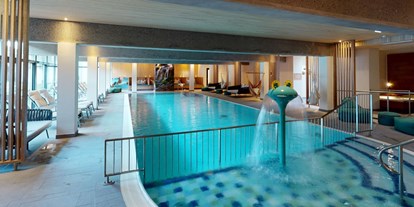 Wanderurlaub - Döbriach - Indoorpool im coolen Design - Hotel DIE POST ****