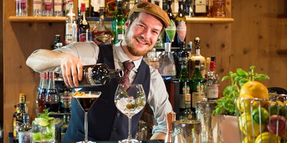Wanderurlaub - Tiroler Unterland - leckere Cocktails an der Bar - das Alois ****s