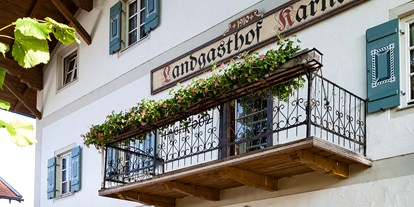 Wanderurlaub - Bayern - Hotelfront - Landgasthof Karner