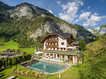 Wanderurlaub - Hotel-Schwerpunkt: Wandern & Romantik - Naturhotel Huettenwirt