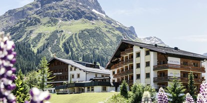 Wanderurlaub - Tiroler Oberland - Hotelansicht außen - Hotel Austria