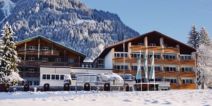 Wanderurlaub - Vorarlberg - Außenansicht, Winter - Hotel Verwall