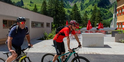 Wanderurlaub - Vorarlberg - Bike-Tour mit Start & Ende am Berghaus Schröcken - Berghaus Schröcken