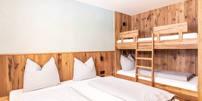 Wanderurlaub - Vorarlberg - Schlafzimmer im Apartment im Berghaus Schröcken - Berghaus Schröcken