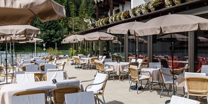 Wanderurlaub - Tirol - Hotelterrasse - Hotel Achentalerhof
