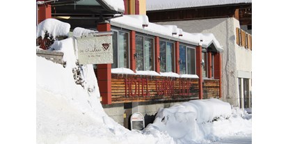 Wanderurlaub - Tiroler Oberland - Eingang - Die Lilie - Hotel Garni