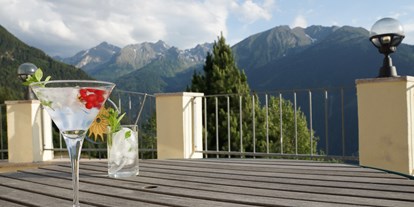 Wanderurlaub - Tiroler Oberland - Sonnenterrasse - Wellness Aparthotel Panorama Alpin