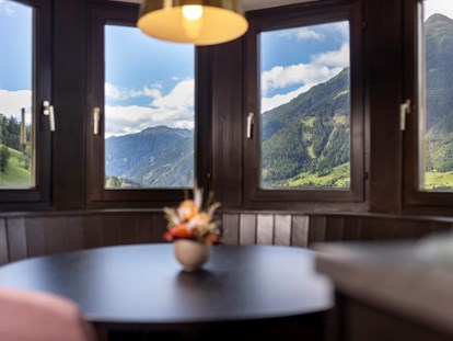 Wanderurlaub - Umgebungsschwerpunkt: Berg - Appartment 45 m2 mit privater Sauna und Kamin - Hotel Goldried