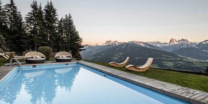 Wanderurlaub - Trentino-Südtirol - Panoramapool - Granpanorama Wellness Hotel Sambergerhof