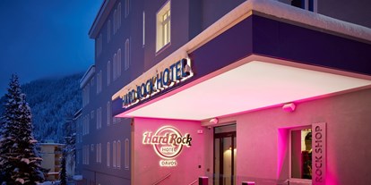 Wanderurlaub - Schweiz - Winterliches Hard Rock - Hard Rock Hotel Davos