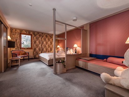 Wanderurlaub - Infopoint - Geräumige Suiten im Hotel St. Oswald
©️ Fotoatelier Wolkersdorfer - Hotel St. Oswald