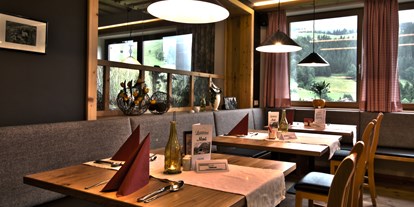 Wanderurlaub - Ramsau am Dachstein - Modernes Restaurant - Berghotel Lämmerhof