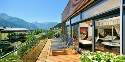 Wanderurlaub - Hohe Tauern - Vulcano Spa Terasse - HOTEL DER SCHÜTTHOF 