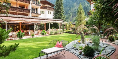 Wanderurlaub - Tirol - Hotel mit Garten - Hotel Pramstraller
