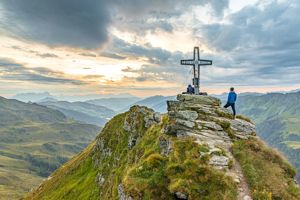 Wanderhotel: Geführte Sonnenaufgangswanderung - Ferienwohnungen Perfeldhof