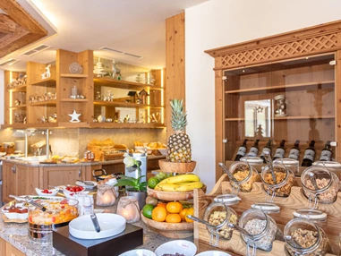 Wanderhotel: Frühstücksbuffet  - Ferienwohnungen Perfeldhof
