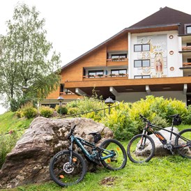 Wanderhotel: Direkt mit dem Bike vom Hotel starten
©️ Rupert Mühlbacher - Hotel St. Oswald