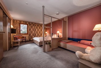 Wanderhotel: Geräumige Suiten im Hotel St. Oswald
©️ Fotoatelier Wolkersdorfer - Hotel St. Oswald